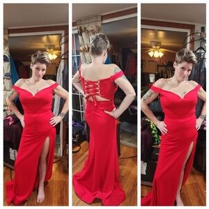 B. DARLIN RED SWEETHEART FLOOR LENGTH DRESS